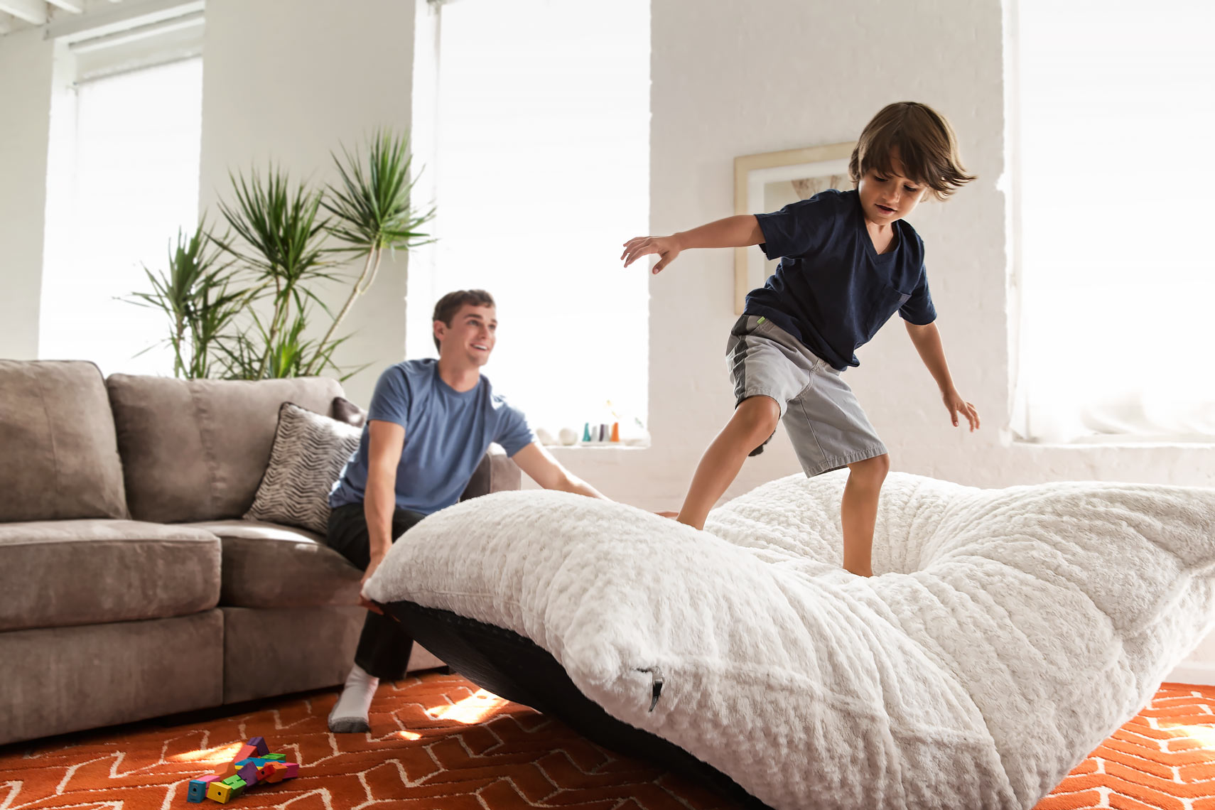 ADVERTISE-Catalog6-LOVESAC