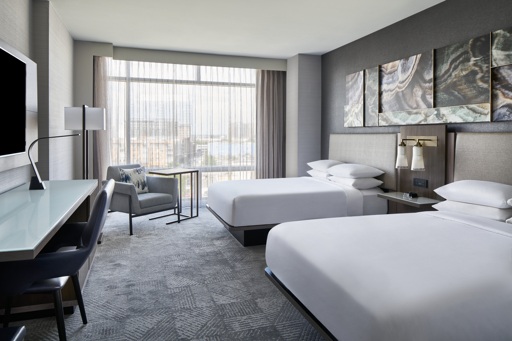 Bethesda North Marriott Hotel & Conference Center - Double Bedroom