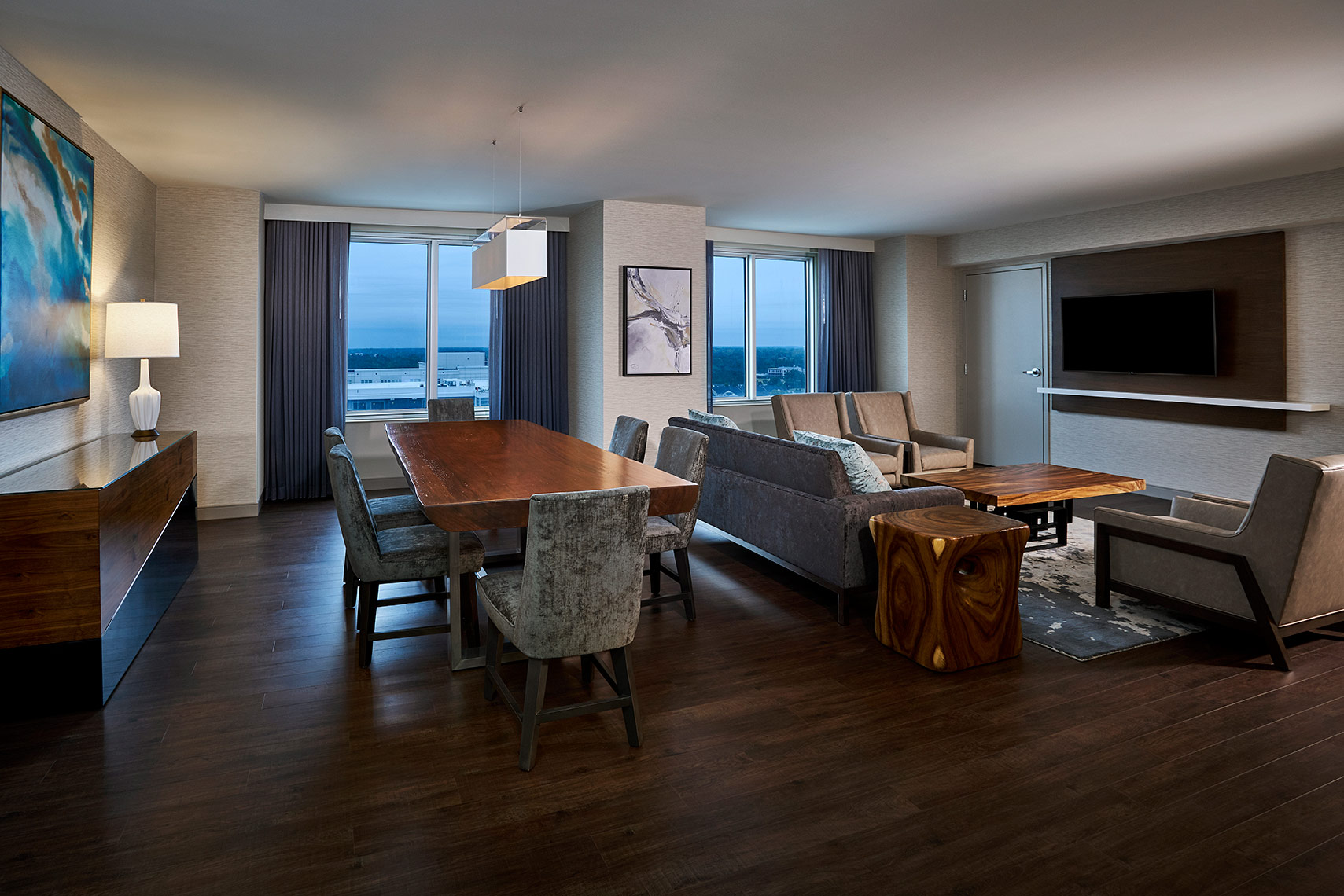 Westin Virginia Beach Hotel - Presidential Suite Evening